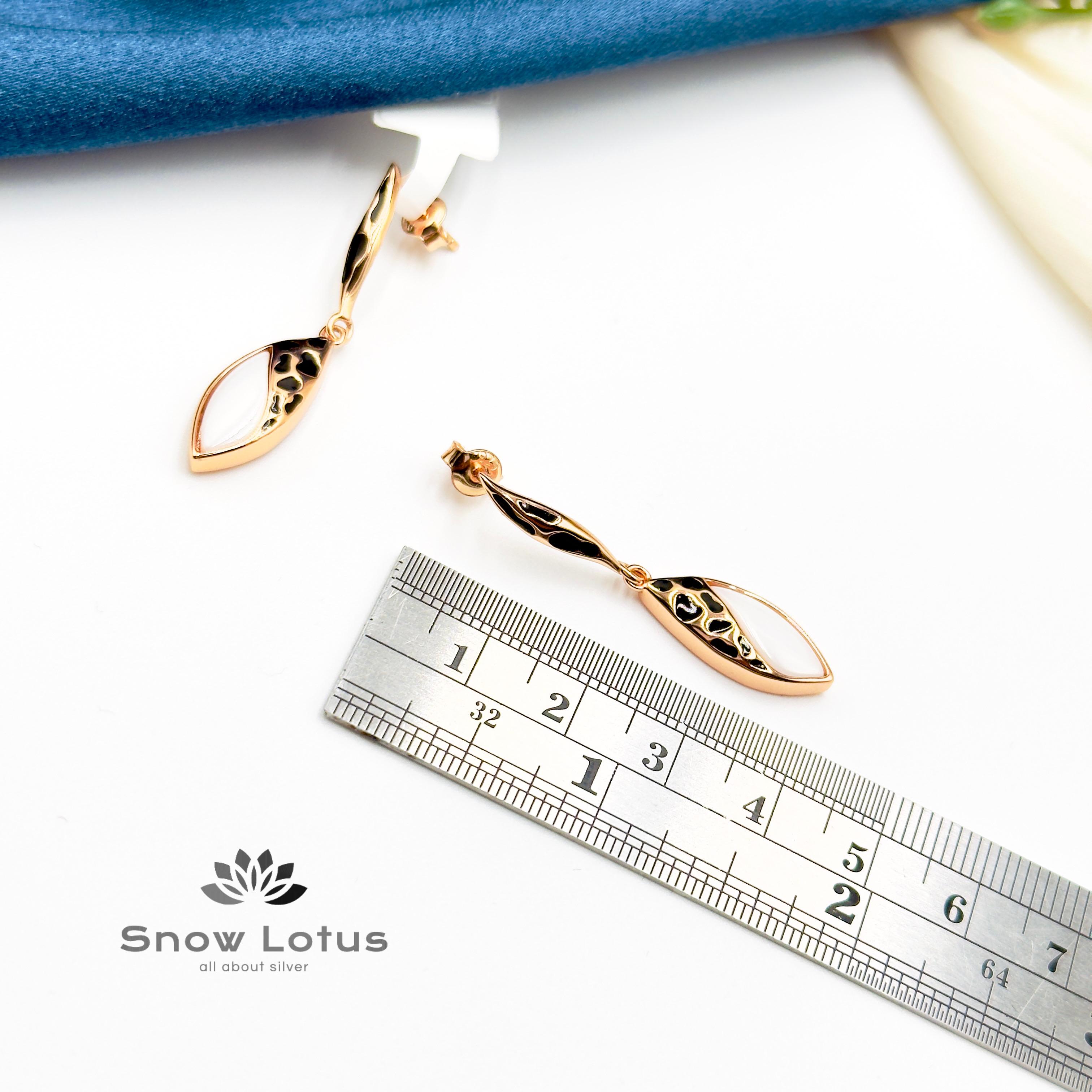 Leaf Drop Earrings